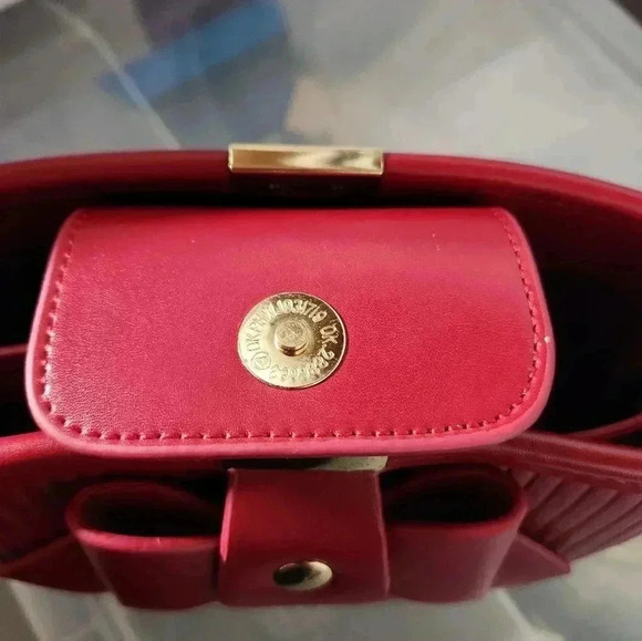 New Women Red Casual Bow Decorated Bucket Crossbody Bag - Picture 5 of 6